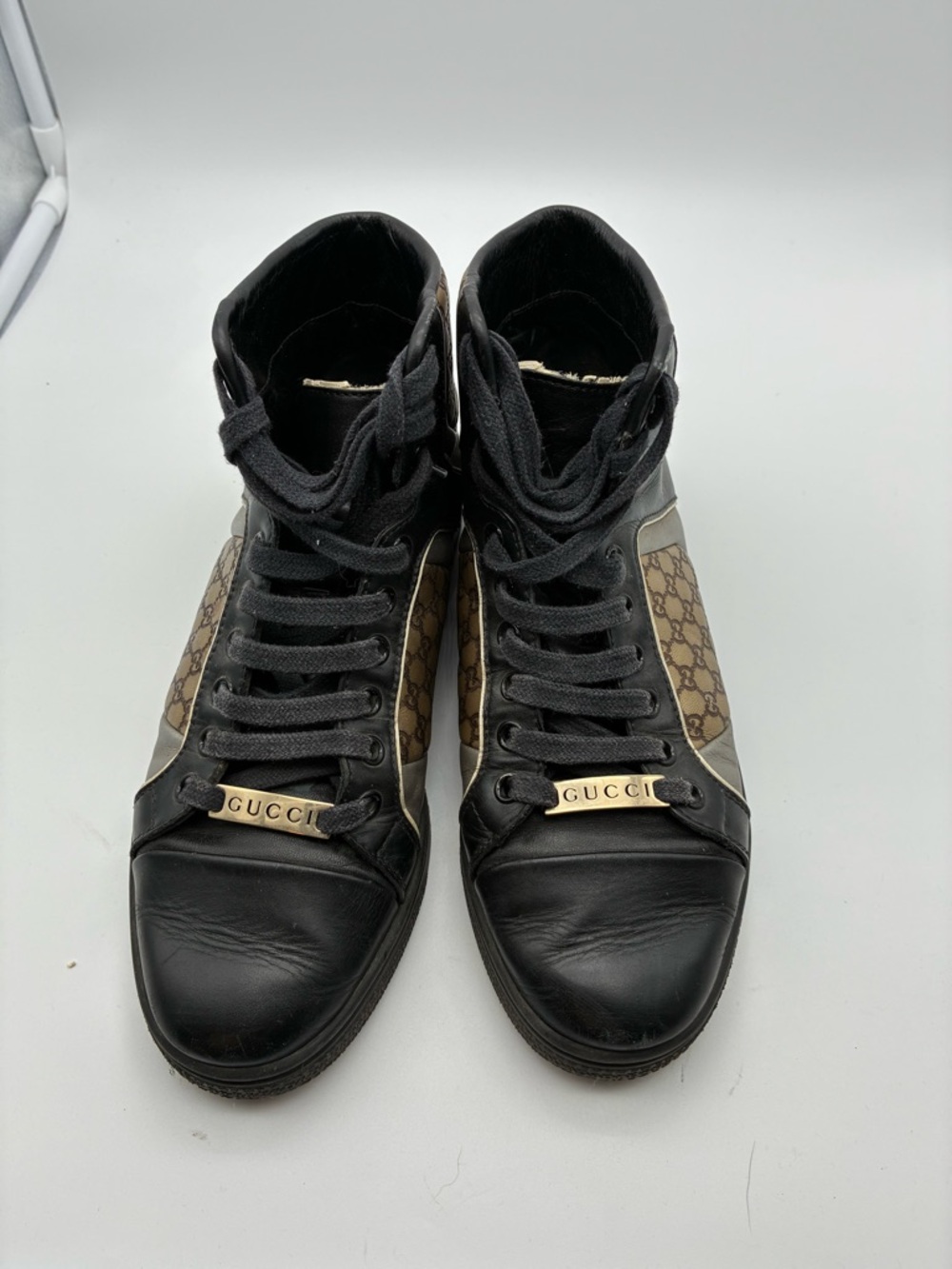 Gucci women’s Black & Beige GG supreme High-Top Sneakers size EU 36